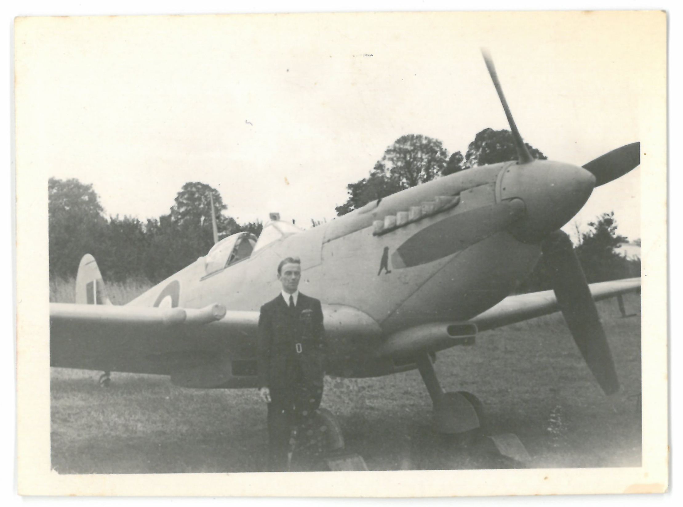 John Leslie Bennett 1944 45 ATA Spitfire2